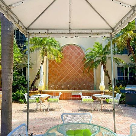La Casa Hotel Форт Лодърдейл Екстериор снимка